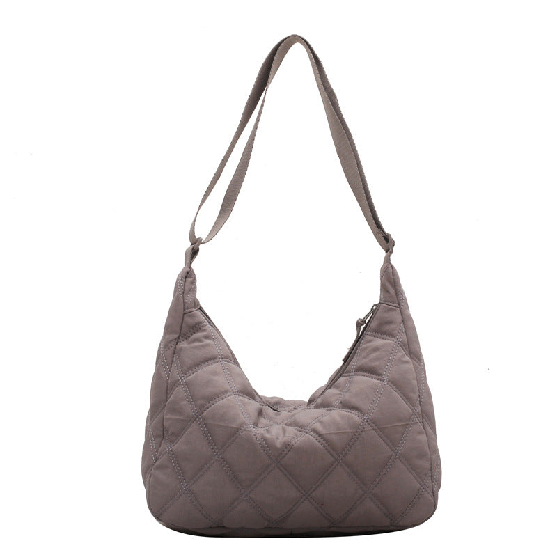 Women's Korean Style Popular Embroidery Thread Rhombus Shoulder Bags