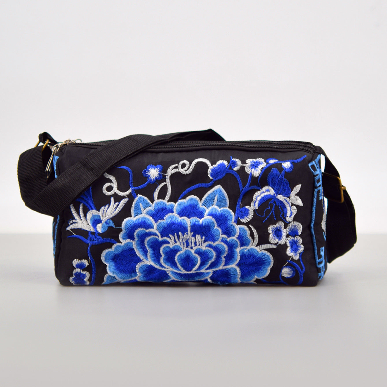Ethnic Style Canvas Embroidered Retro Han Chinese Crossbody Bags