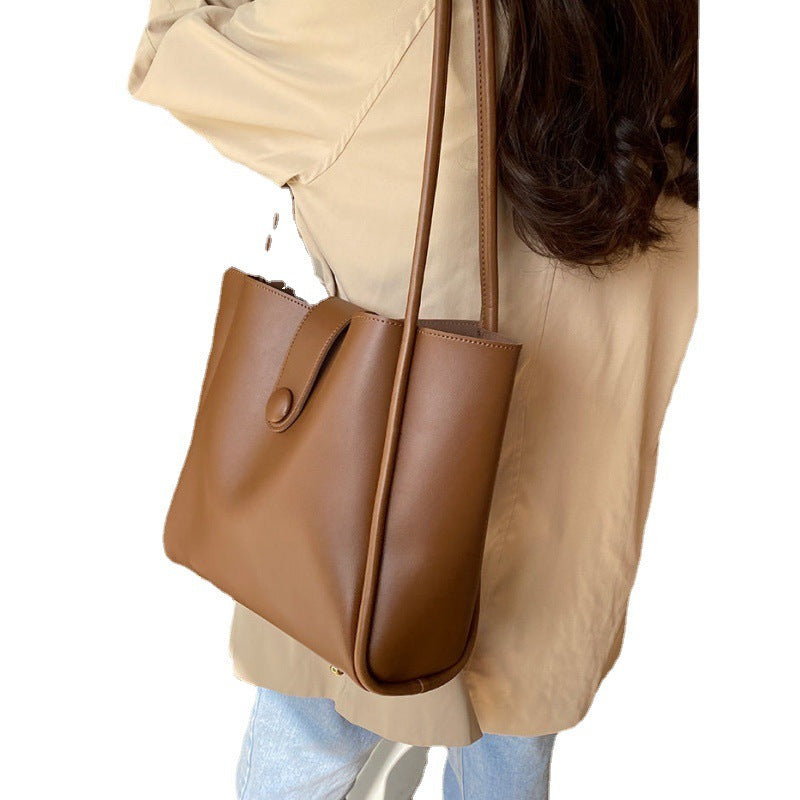 Women's Carmel Brown Large Capacity Retro Fashionable Handbags