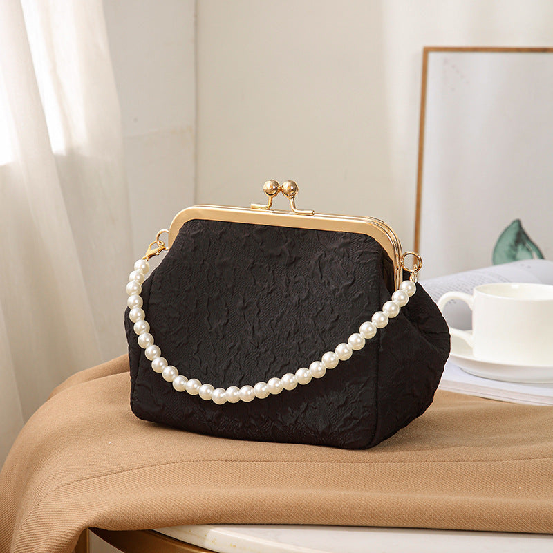 Women's Pleated Shell Mobile Beaded Mini Coin Purses