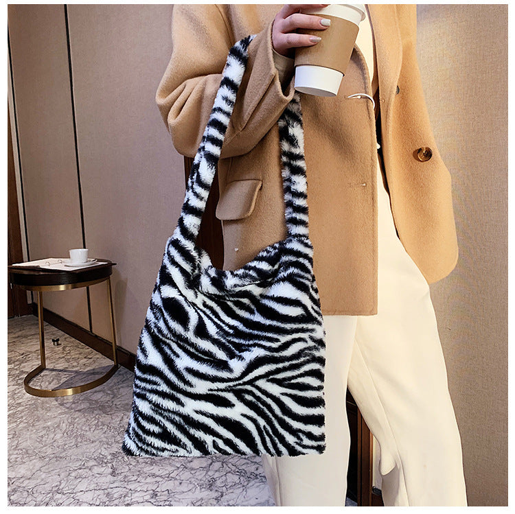 Women's Korean Style Large Capacity Fluffy Fashion Shoulder Bags