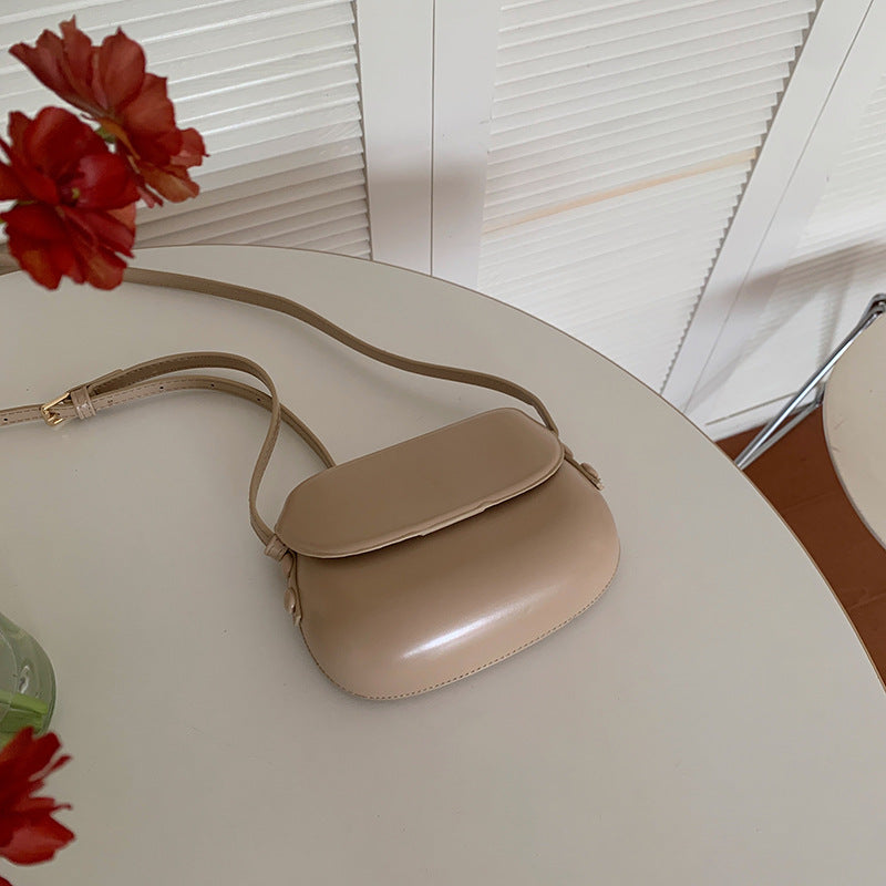 Women's Summer Retro Red Saddle Simple Mobile Phone Bags