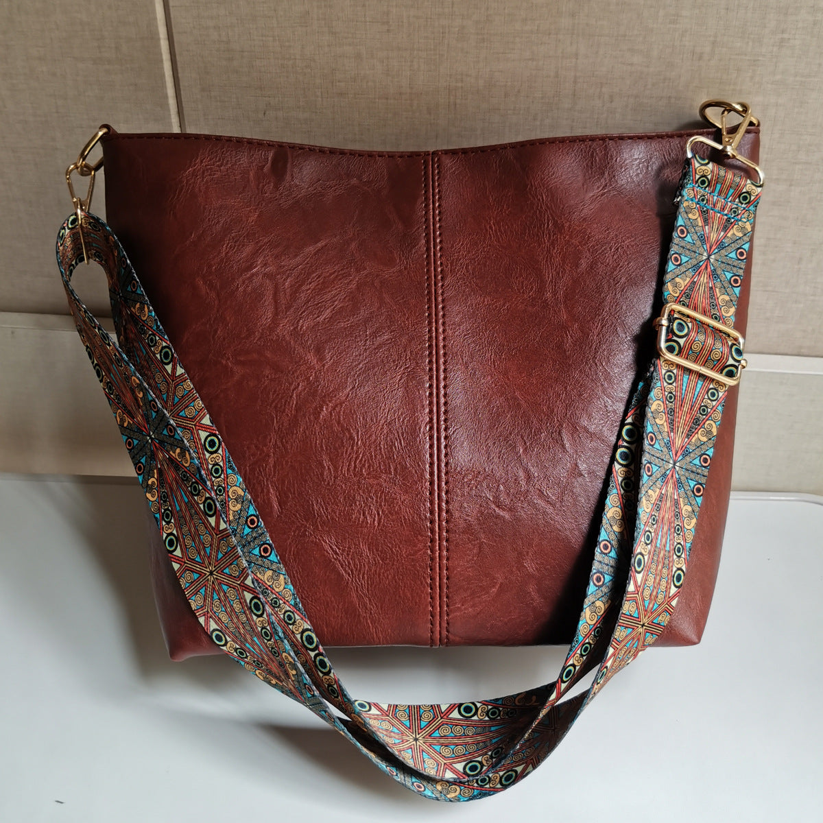 Women's Graceful Glamorous Fashion Retro Leather Bags