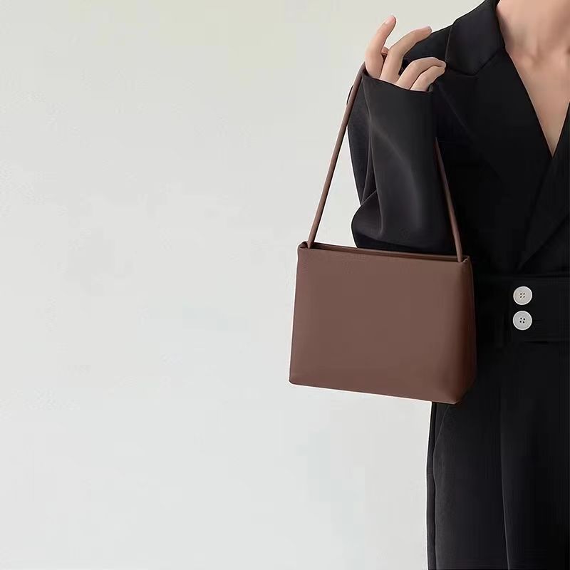 Women's Underarm Sense Design Fashion Trendy Crossbody Bags