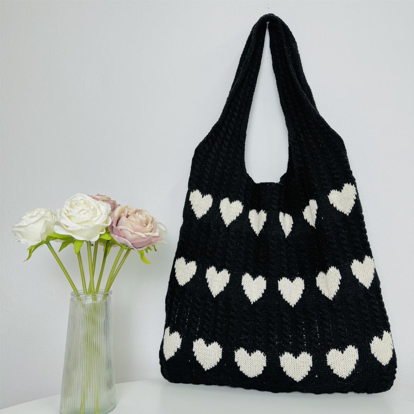 Love Heart Pattern Woven Large Capacity Shoulder Bags