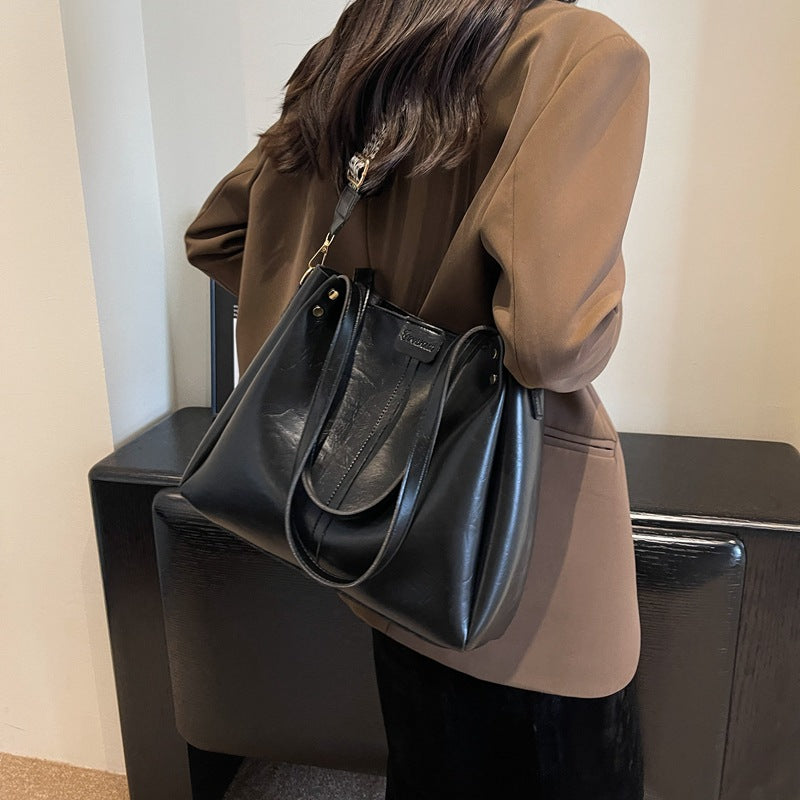 Glamorous Large Capacity Commuter Texture Wide Crossbody Bags