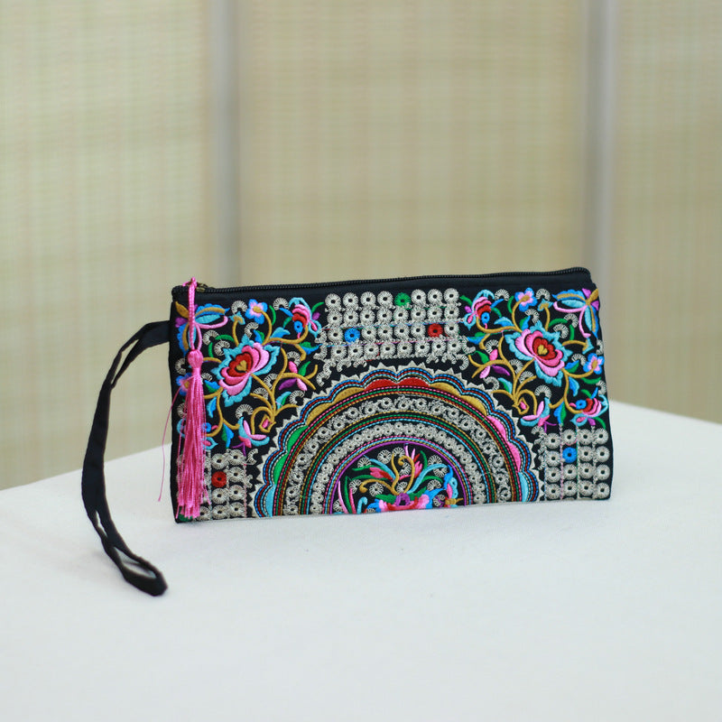 Women's Ethnic Style Embroidered Fashionable Exquisite Satin Handbags