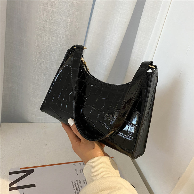 Women's Fan Fashion Embossing Hand Temperament Stone Shoulder Bags