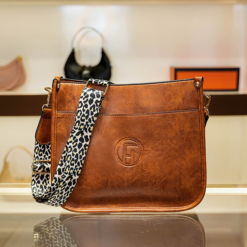 Women's New Durable Popular Fashionable Retro Handbags