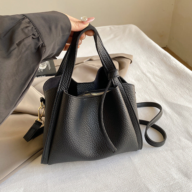 Women's High-grade Niche Texture Commuter Large Capacity Shoulder Bags