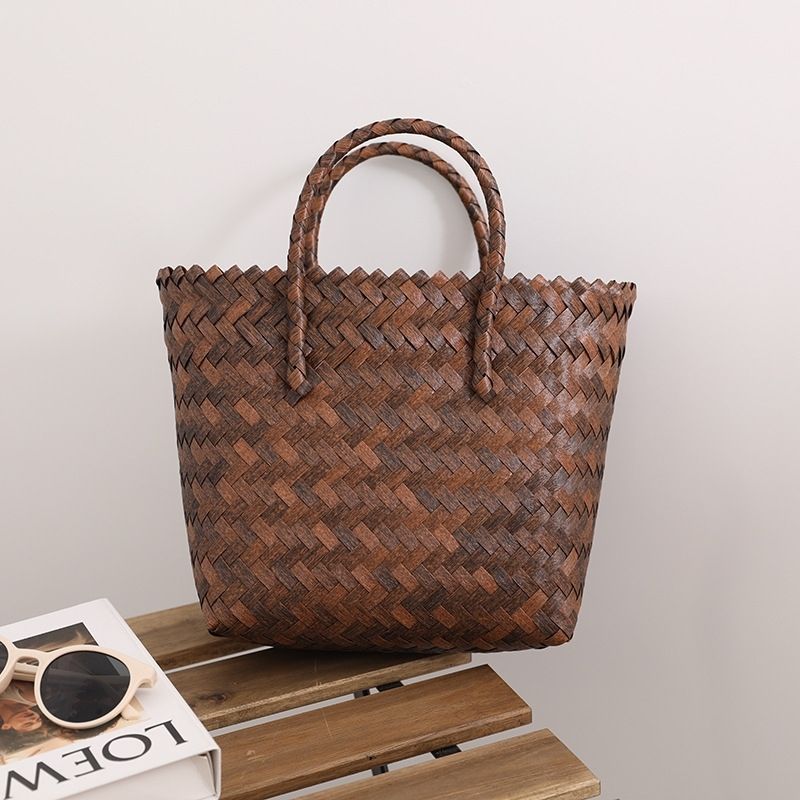 Women's Straw Woven Bamboo Beach Vintage Handle