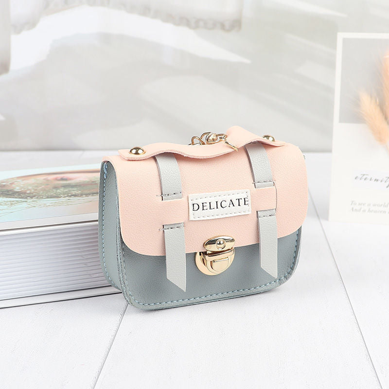 Simple Cute Hand Holding Mini Cover Purses