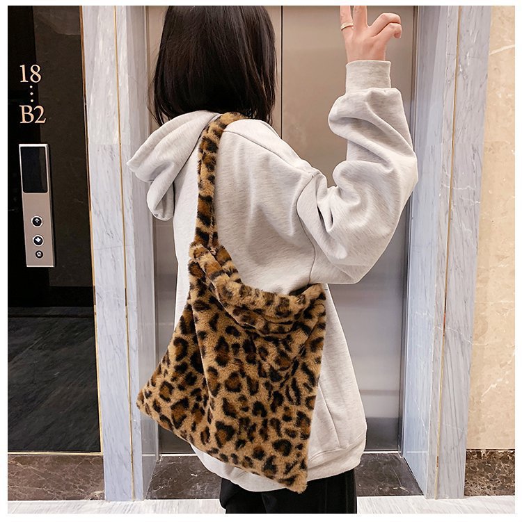 Women's Korean Style Large Capacity Fluffy Fashion Shoulder Bags