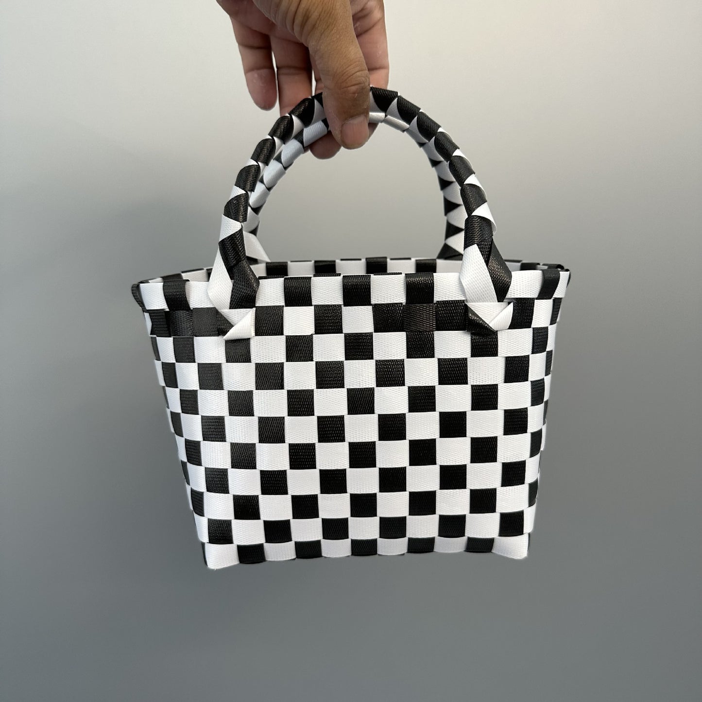 Women's & Children's & Plastic Woven Gift Basket Handbags