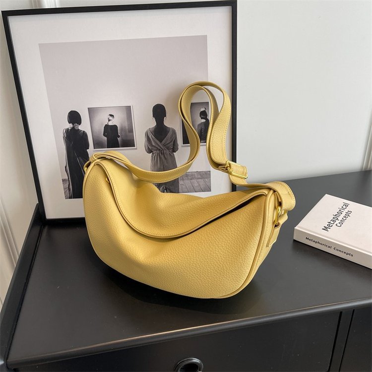 Women's Popular Design High Sense Fashion Dumpling Crossbody Bags