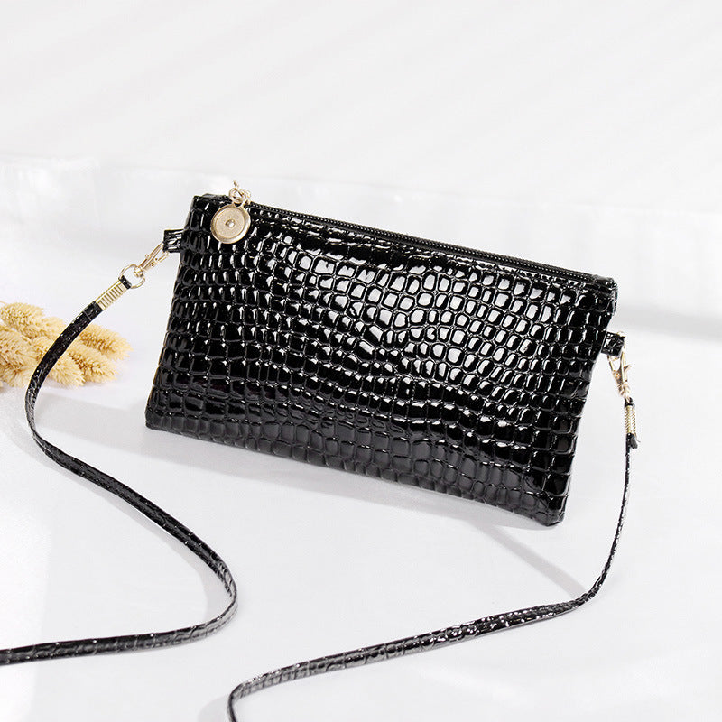 Women's Crocodile Pattern Hand Patent Leather Crossbody Bags