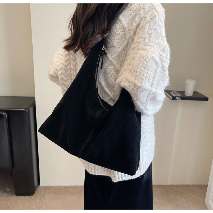Women's Capacity Autumn Versatile Retro Frosted Texture Shoulder Bags