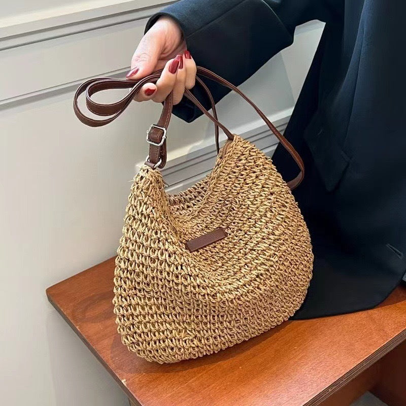 Comfortable Women's Straw Hand-woven Beach Commuting Women's Shoulder Bag