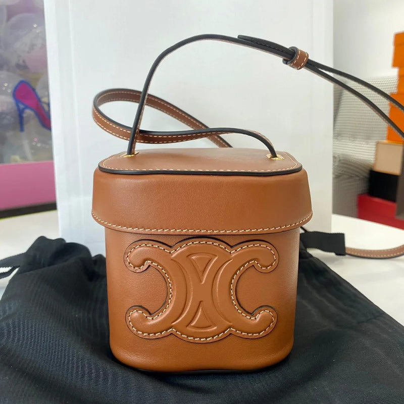 Beautiful Women's Arc Box Fashion Pouch Bags