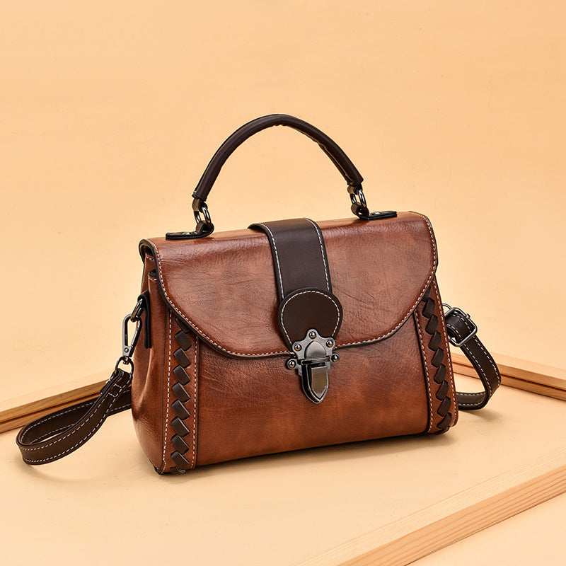 Women's Popular Summer Niche Fashion Portable Shoulder Bags