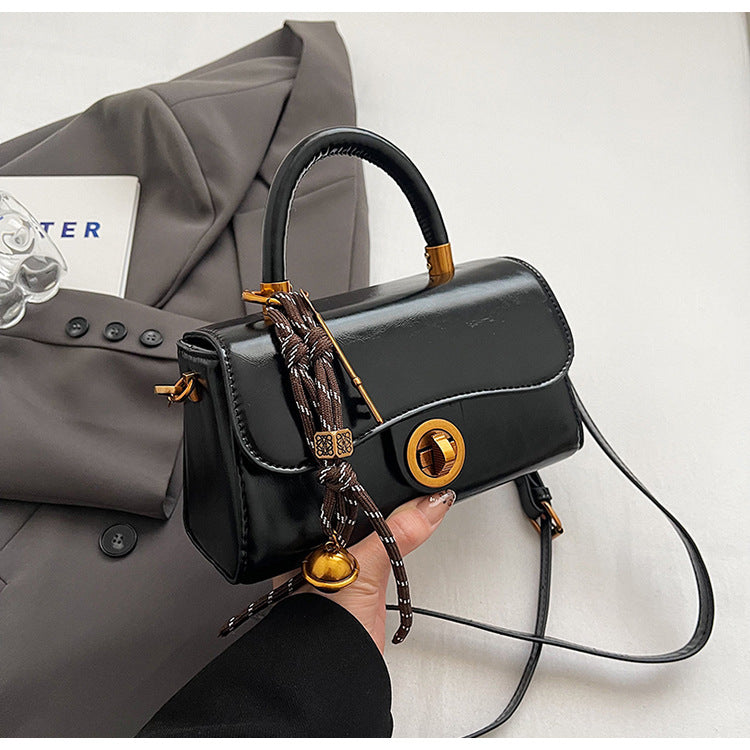 Beautiful Women's Niche Retro Portable Simple Shoulder Bags