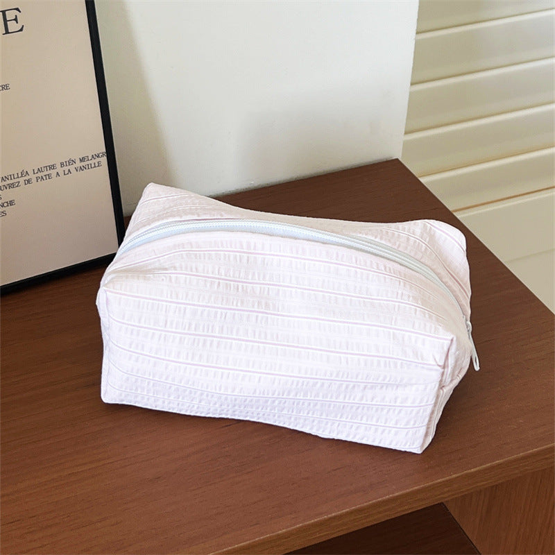 Fresh Contrast Color Cute Toiletry Portable Large Capacity Bags