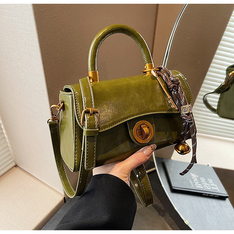 Beautiful Women's Niche Retro Portable Simple Shoulder Bags