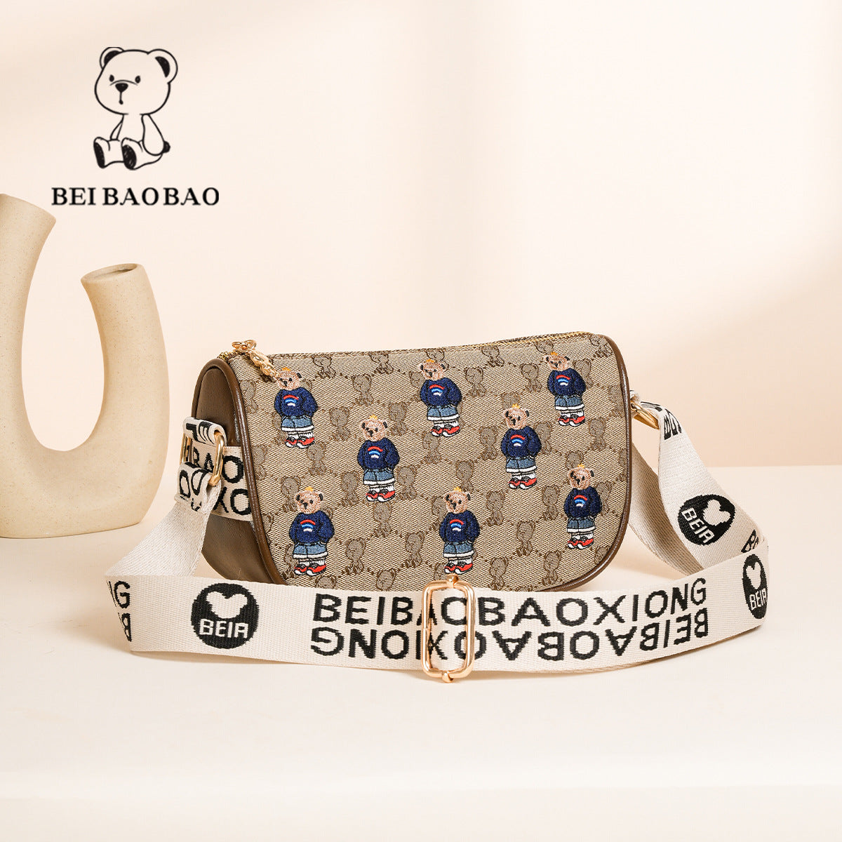 Source Popular Embroidery Victory Bear Niche Bags
