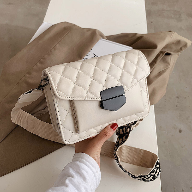 Women's Durable Fashionable Korean Rhombus Embroidered Crossbody Bags
