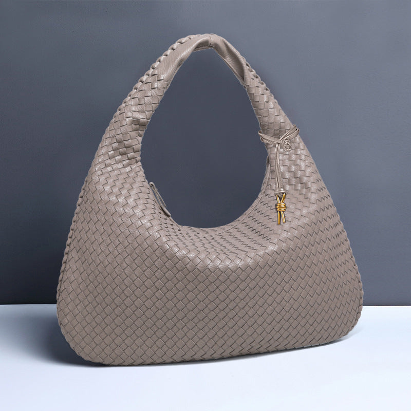 Women's Woven Trendy Large Capacity Korean Style Handbags