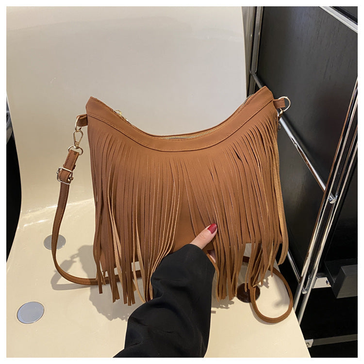 Trendy Personality Tassel Retro Large Capacity Winter Sweet Shoulder Bags