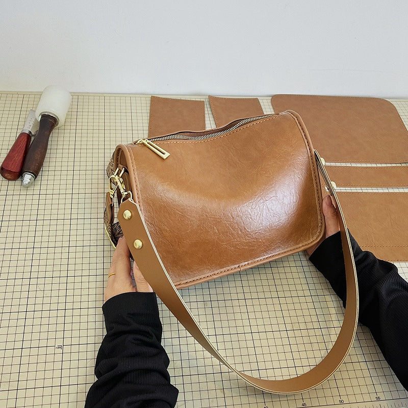 Pure Color Couple Homemade Handmade Material Woven Advanced Texture One Shoulder Bags