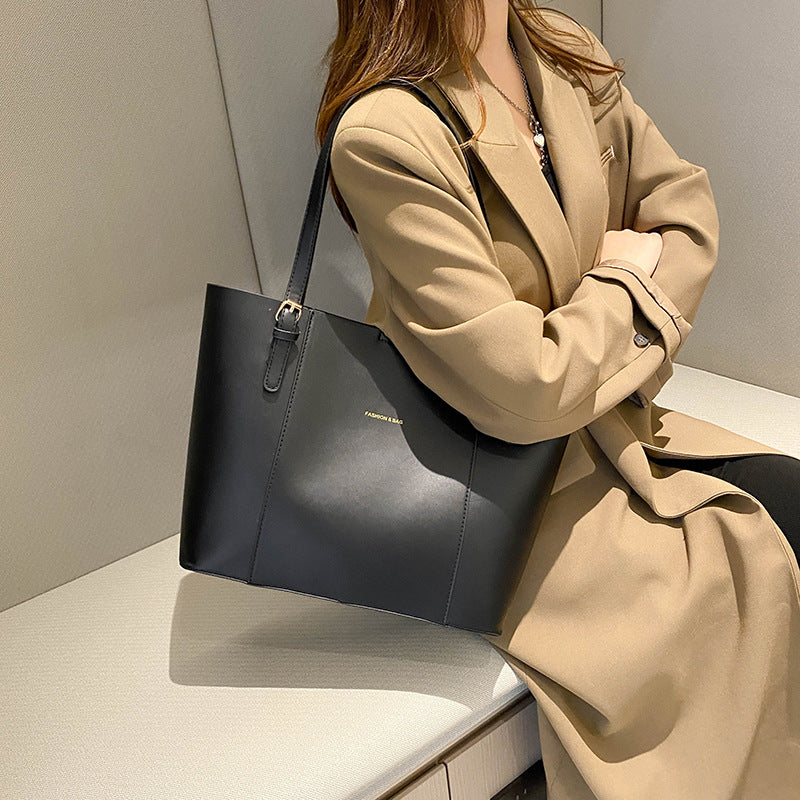 Women's Mature Spring Western Style Large Capacity Crossbody Bags