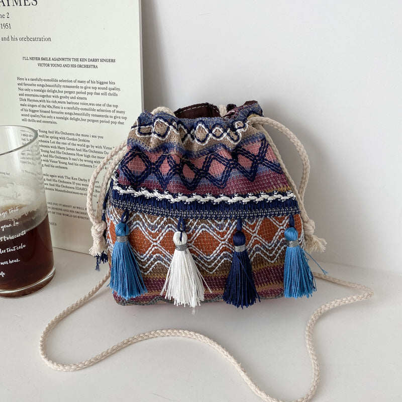 Women's Embroidery Striped Tassel Drawstring Yunnan Vintage Bags