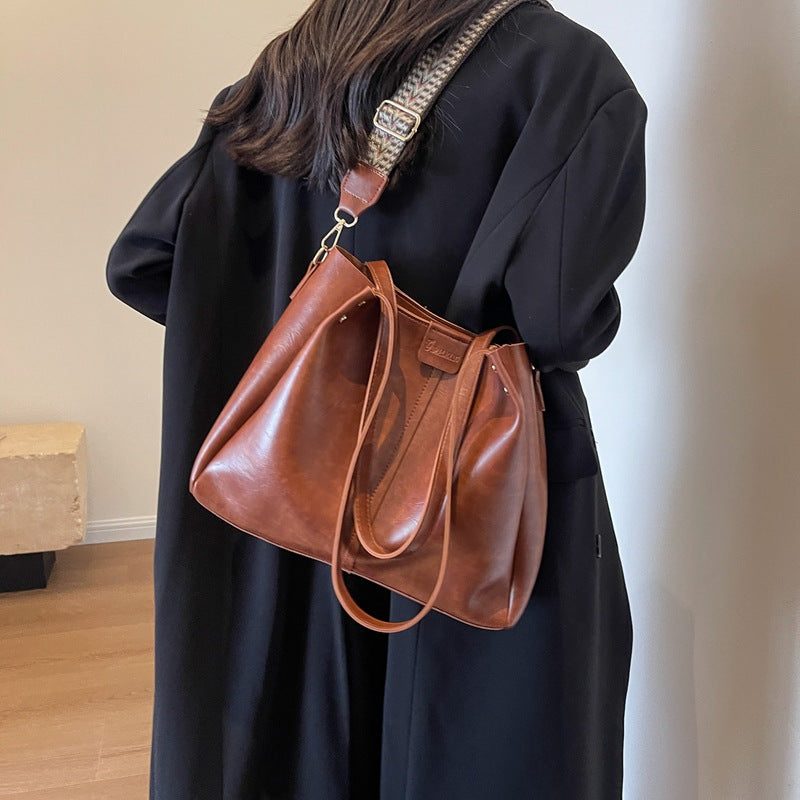 Glamorous Large Capacity Commuter Texture Wide Crossbody Bags