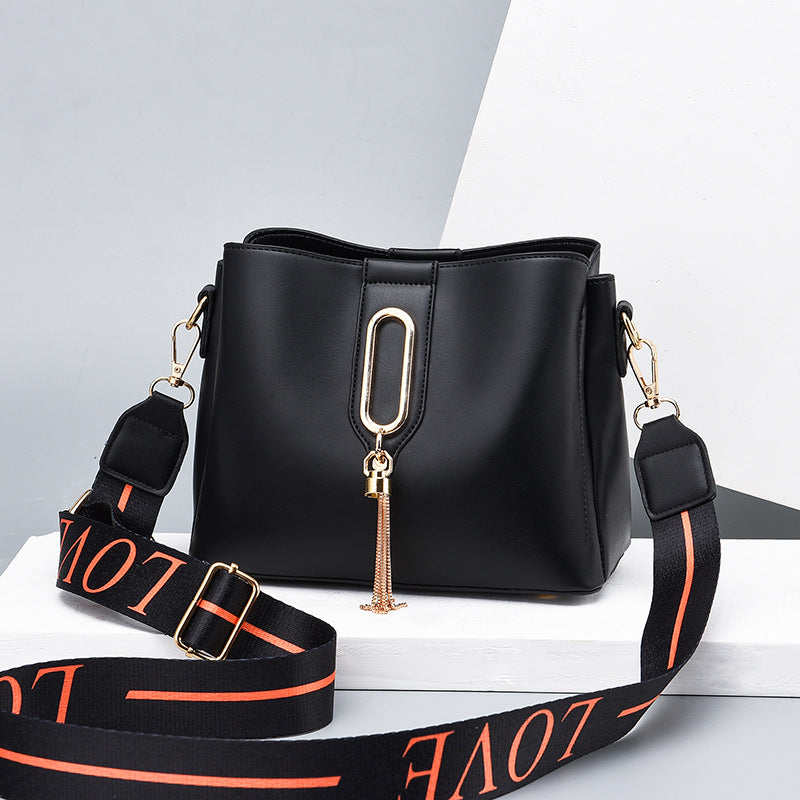Cool Women's Fashion Wide Strap Large Crossbody Bags