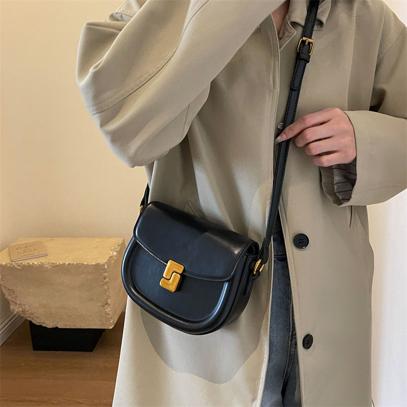 Women's High Sense Saddle Fashion Retro Crossbody Bags