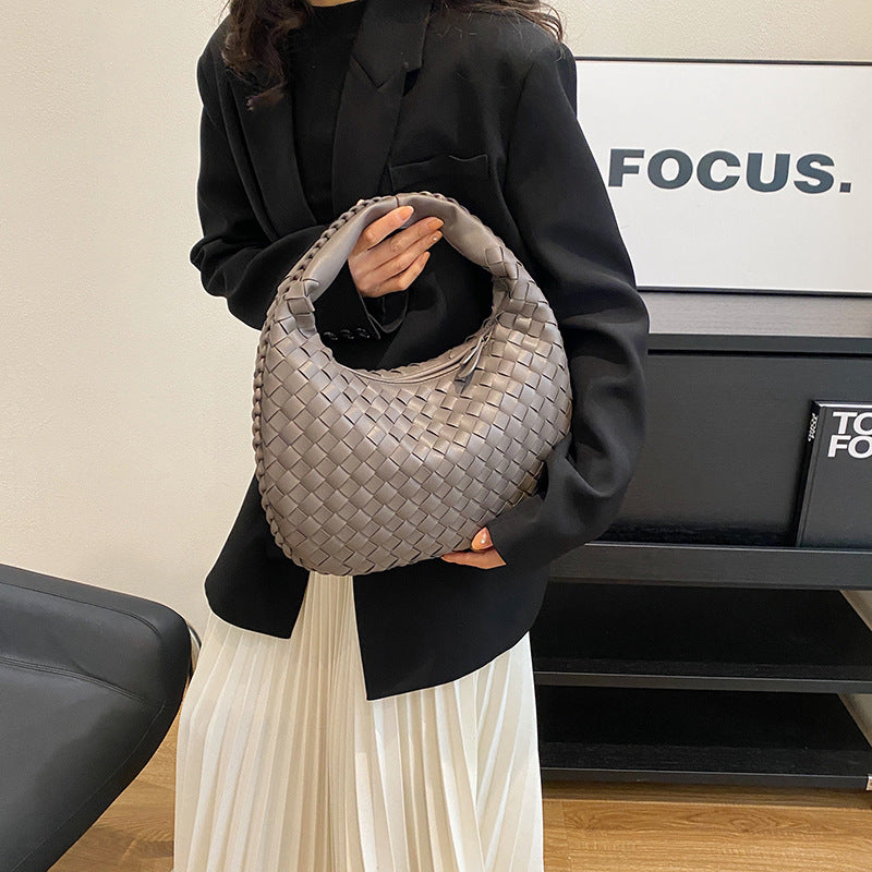 Women's French Texture Woven Elegant Underarm Niche Bags