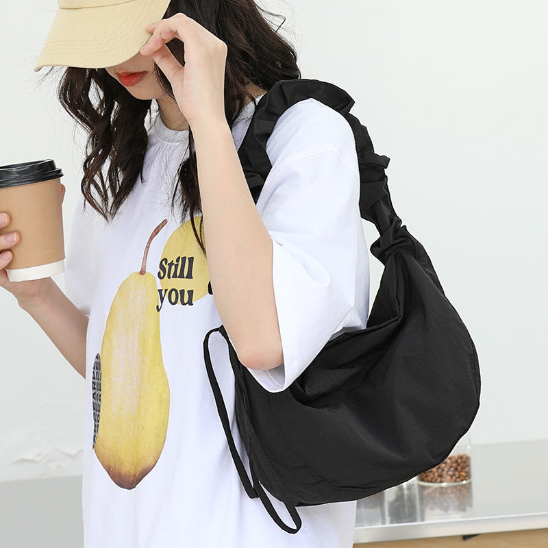 Women's Korean Leisure Artistic Pleated Nylon Dumpling Crossbody Bags