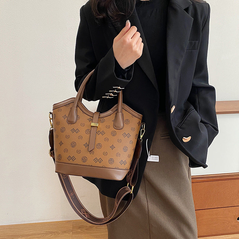 Women's Wide Straps Popular Fashion Presbyopic Retro Handbags