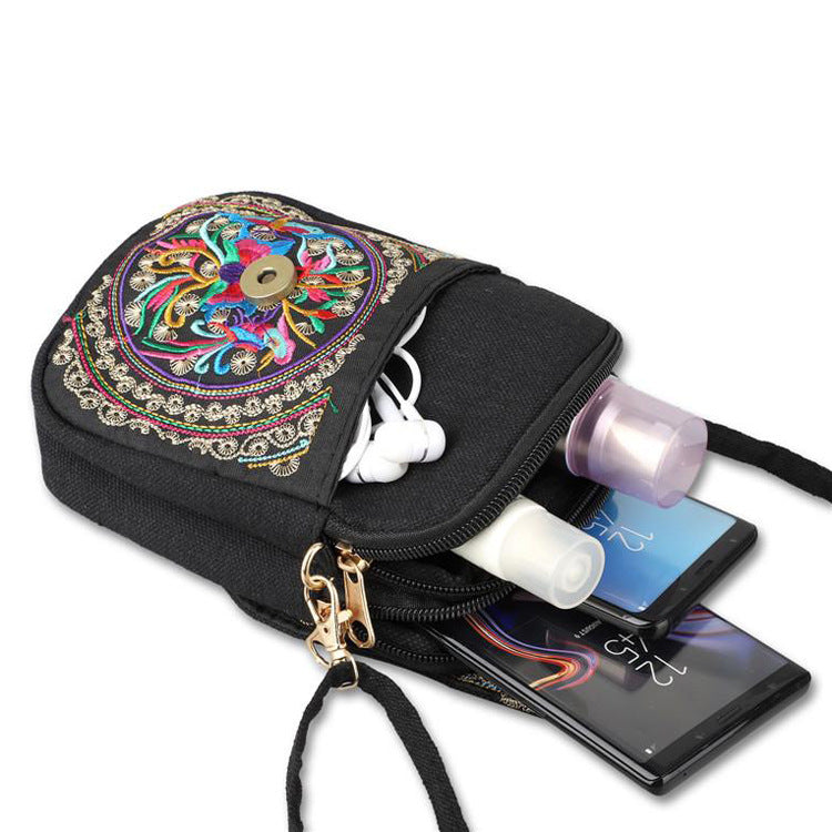 Women's Yunnan National Style Embroidered Mini Flap Bags