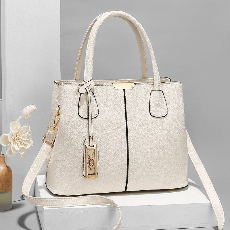 Women's Spring Iron Pendant Decorative Large Capacity Handbags