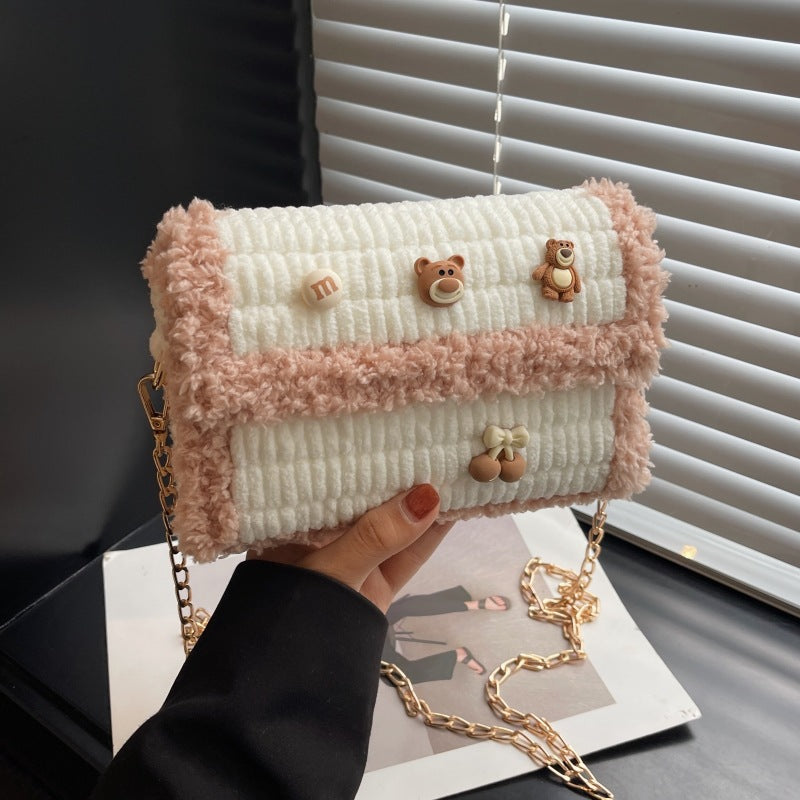 Clow Hand-woven Wool Material Finished Gifts Bags