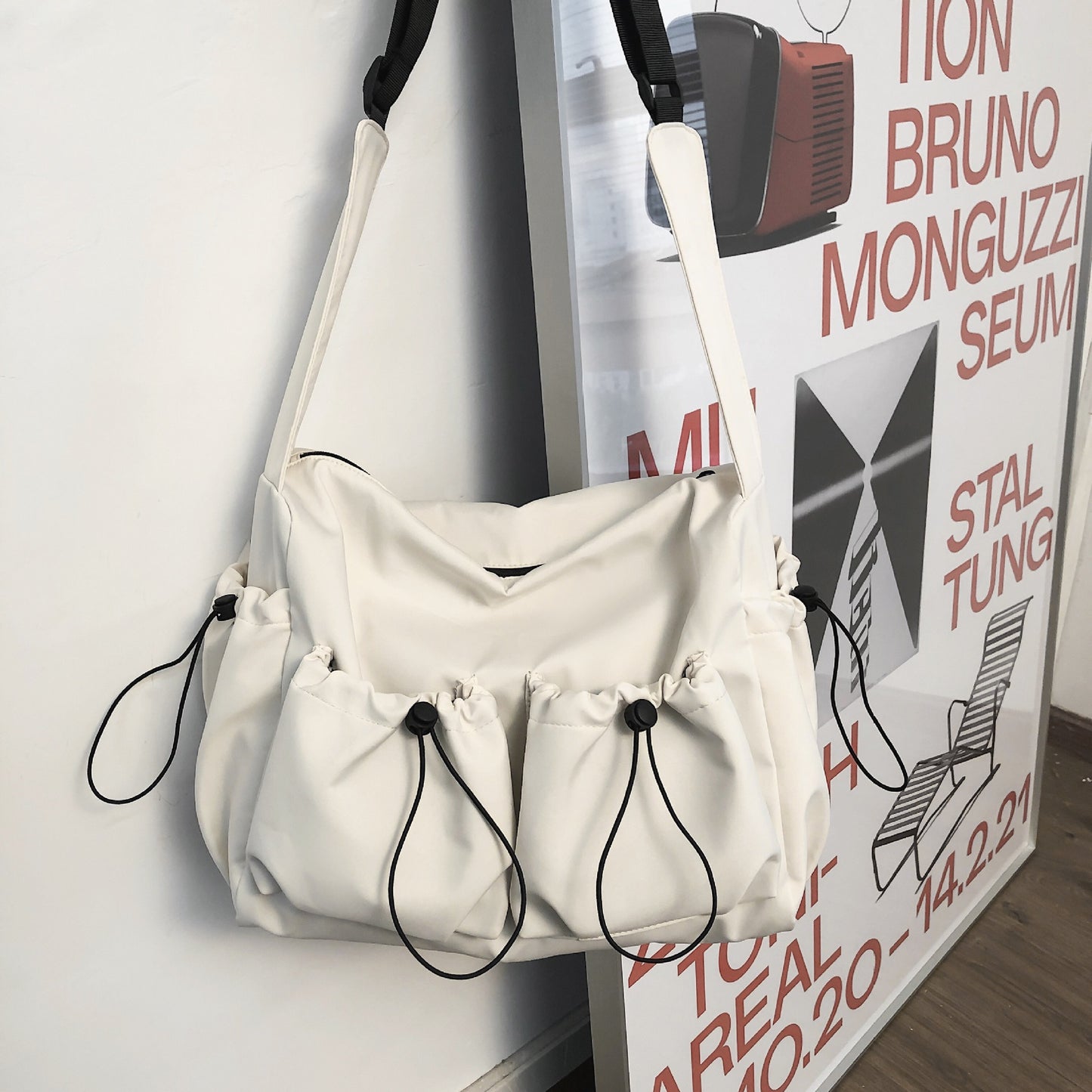 Women's & Men's Artistic Green Style Solid Color Couple Fashion Crossbody Bags