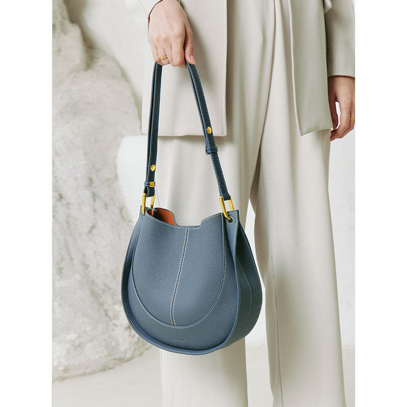 Women's Layer Cowhide Special Interest Light Luxury Shoulder Bags