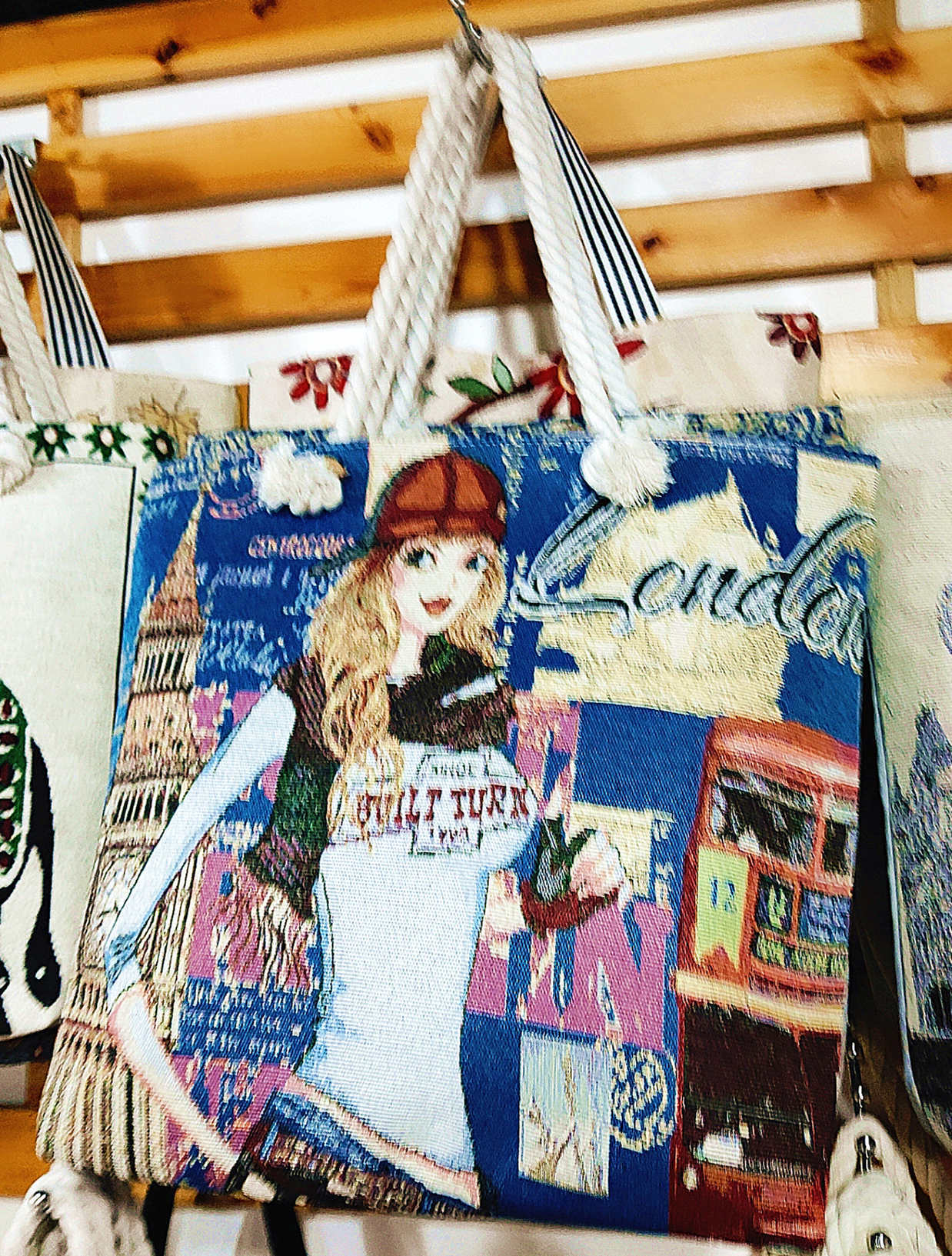 Ethnic Embroidery Double-sided Scenic Spot Thick Shoulder Bags