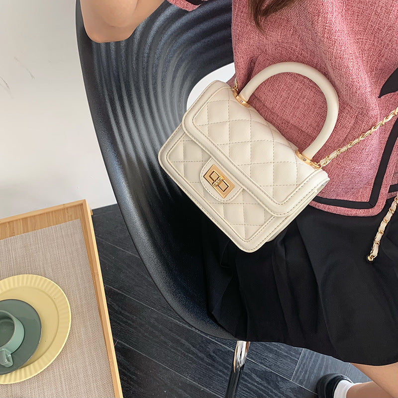 Women's Fashionable Classic Style Rhombus Chain Handbags