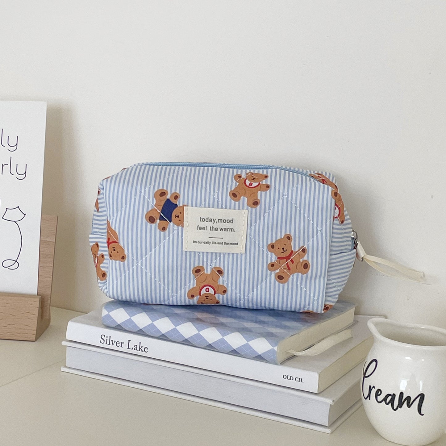 Blue Striped Bear Cartoon Girlish Portable Large Capacity Cosmetic Bags
