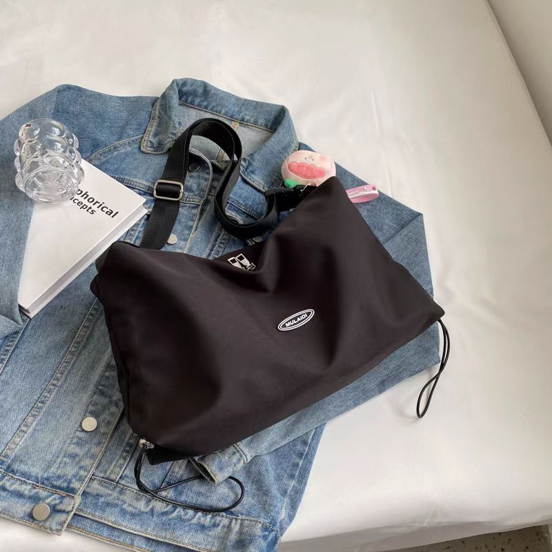 Light Large Capacity Nylon Canvas Female Crossbody Bags