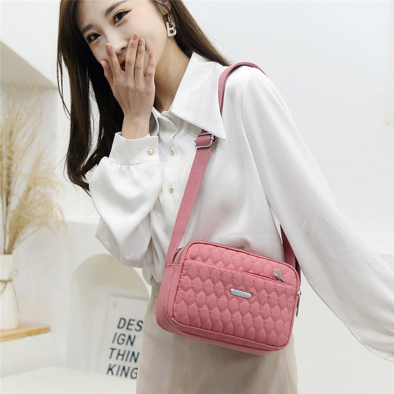 Women's Rhombus Creative Fashion Solid Color Large Shoulder Bags